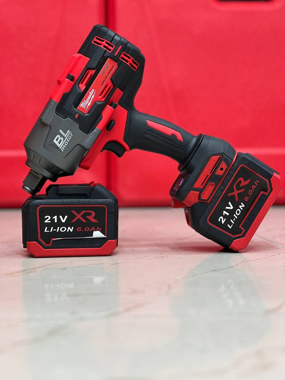 بکس شارژی درایو ۳/۴ طرح میلواکی