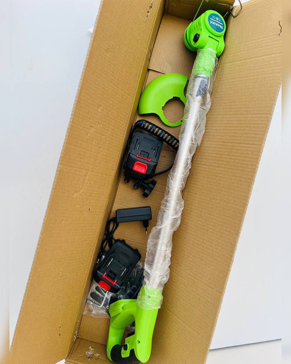 چمن زن برند طرح ماکیتا شارژی