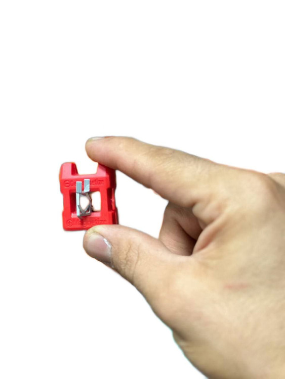 ست پیچ کشتی جغجغه ای ۸ پارچه